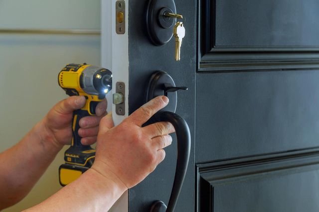 Boost Your Home Security: Carrollton’s Handyman for Deadbolt Installation