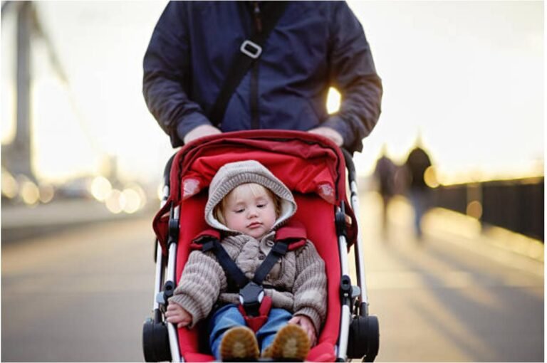 Baby Rocking Chair: A Versatile Addition for B2B Businesses