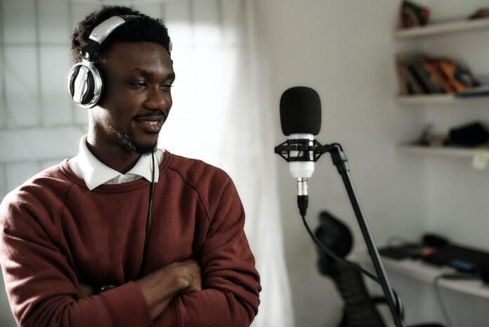 The Ultimate Guide to Commercial Voice Over: Skills, Techniques, and Equipment