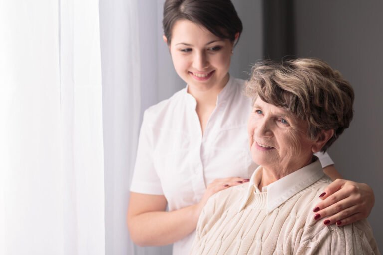 Elderly Care Options: Choosing the Right Senior Care for Loved Ones