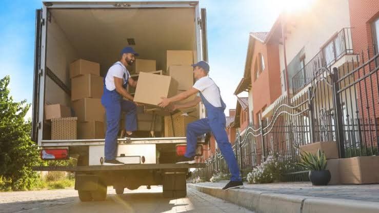 How to Make Your Long-Distance Move Efficient and Affordable