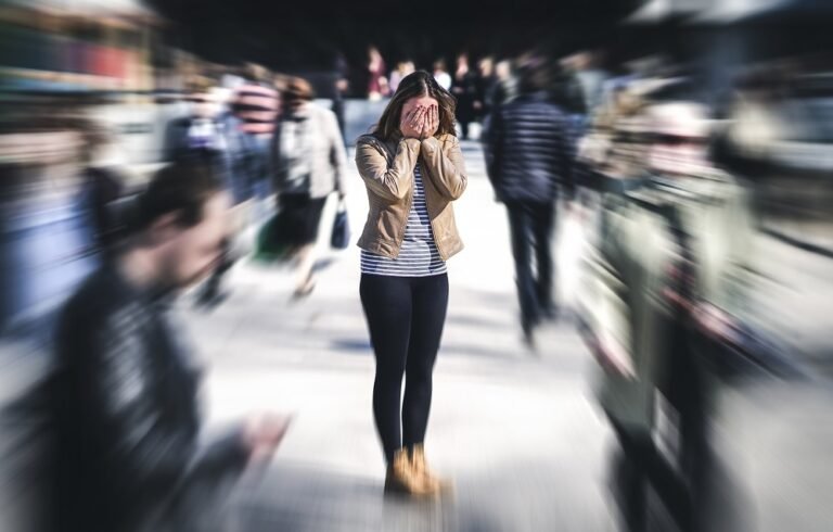 Panic Attacks: Symptoms and How a Psychiatrist Can Help