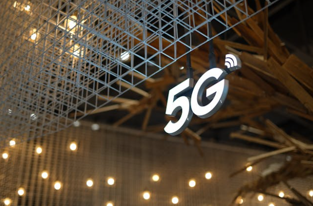 What Are the Technologies Behind 5G?