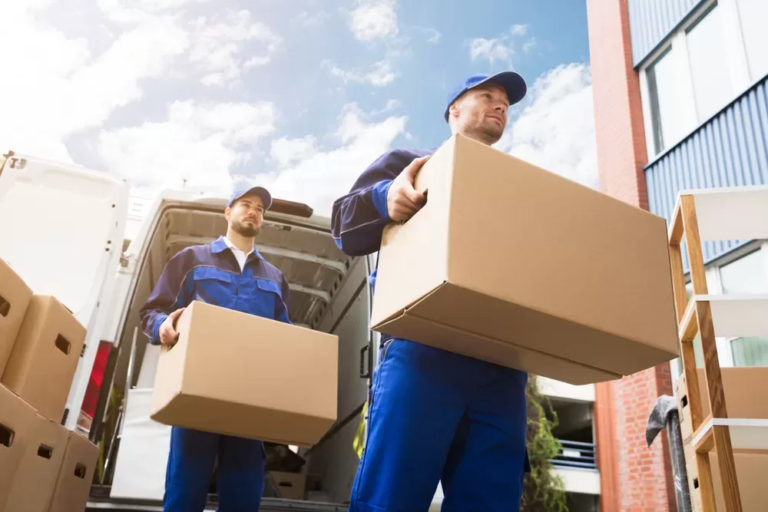The Benefits Of Hiring Licensed Movers On North Shore