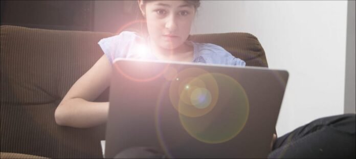 Camzey: Connect and Chat with Ease