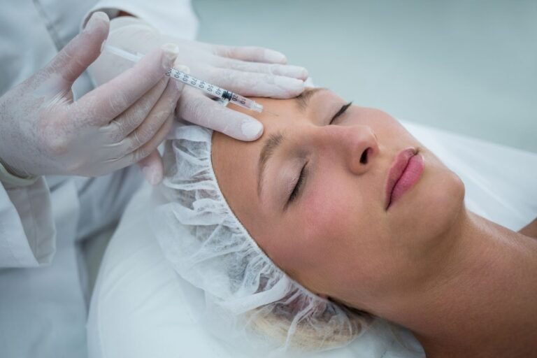 From Medical Clinic to Medispa: How Doctors Are Diversifying with Cosmetic Training