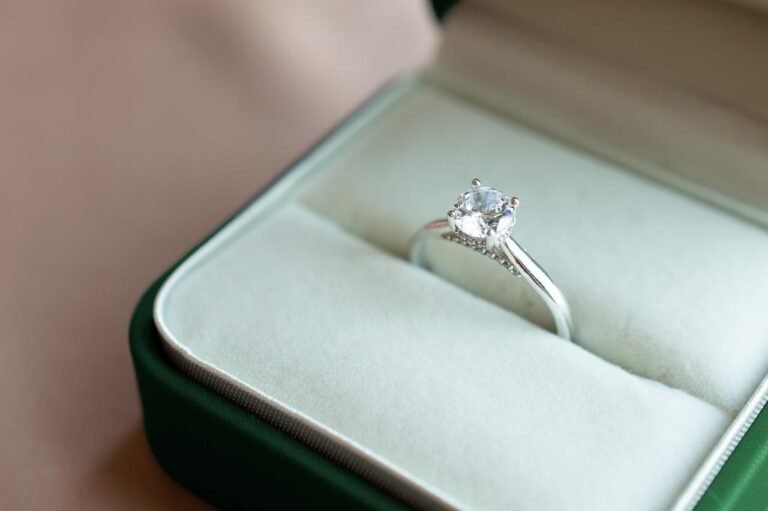 Why Heirloom-Inspired Engagement Rings Are Making a Comeback