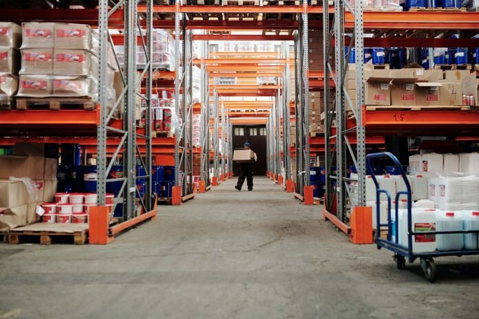 Push Back Racking Systems: Benefits and Best Uses