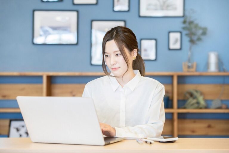 Efficient Bookkeeping Strategies for Busy Entrepreneurs