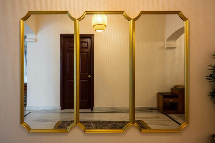 Decorating Tips: Making the Most of Tall Mirrors in Modern Homes