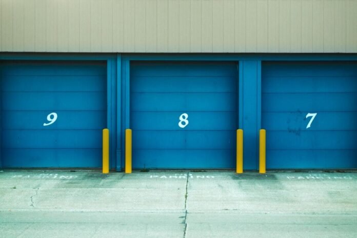 Why Modern Self Storage Fits Both Business and Home Needs Perfectly